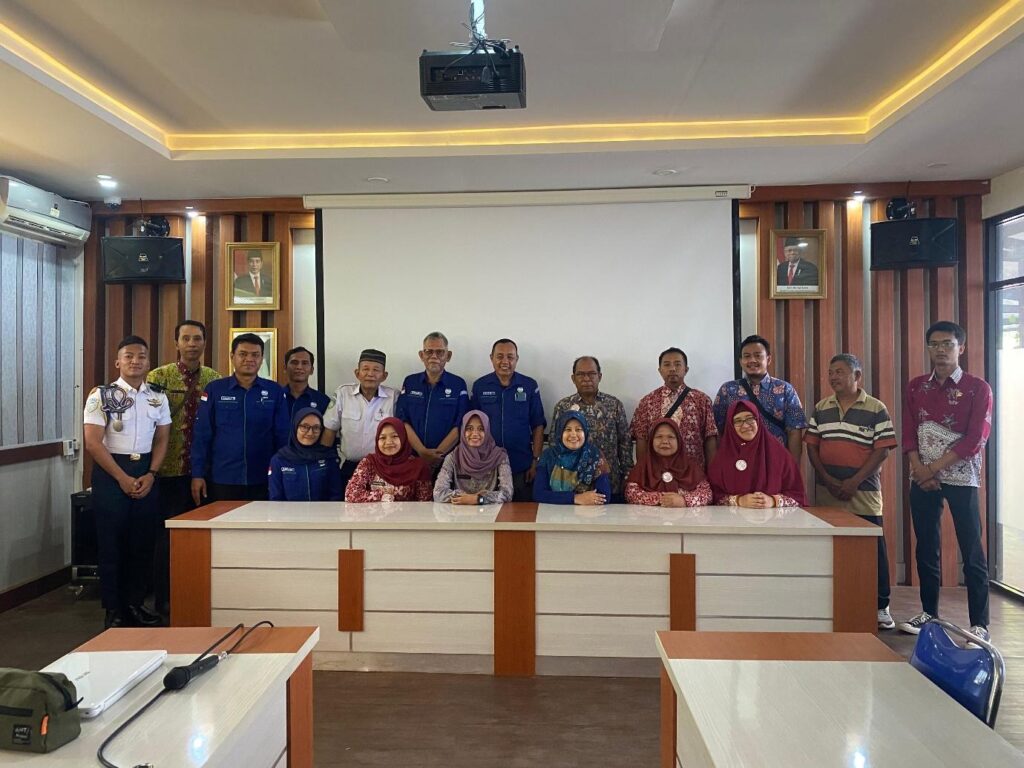 TIM PKM STMKG LAKSANAKAN DISKUSI MITIGASI EL NINO BERSAMA BAPPEDA LITBANG INDRAMAYU